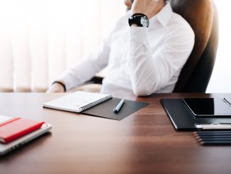 Jak przygotować się do wdrożenia elektronicznego obiegu dokumentów i CRM